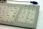 10キー付きでデスクトップユーザーにも使いやすいキーボードです。