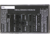 本体背面プラグイン部分