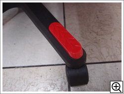 タイヤ型フットパーツ